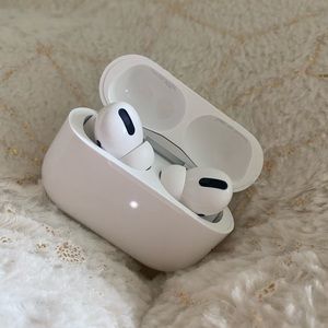 Apple AirPods Pro